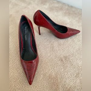 Roberto Vianni Red Crocodile print size 5.5
